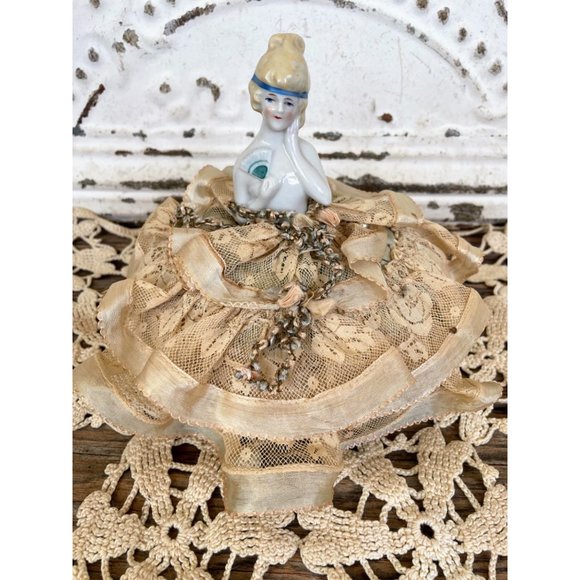 Antique German Pincushion Half Doll with fan silk lace skirt - Picture 5 of 15